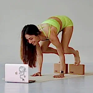 Alternative view of YogaKioo Online Şube 12 Aylık Üyelik